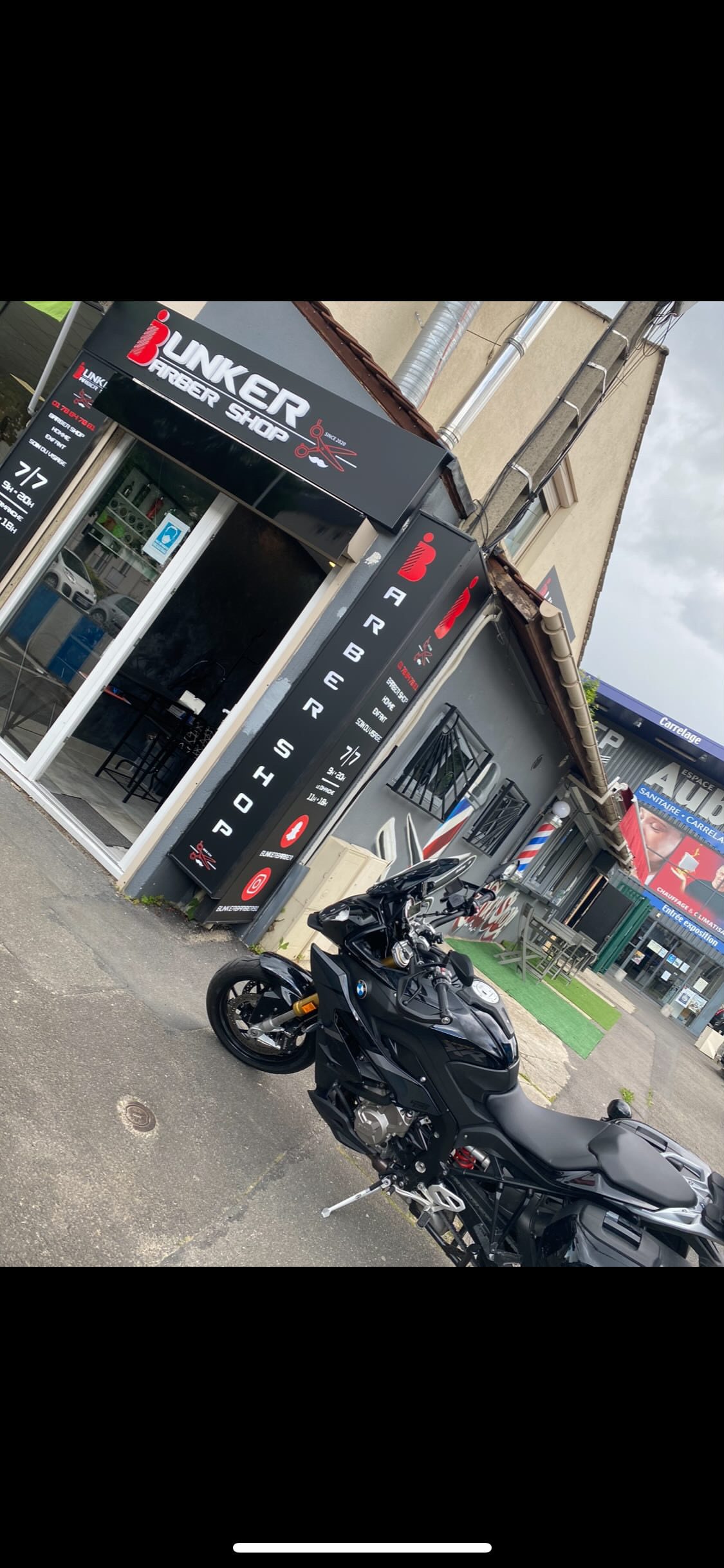 Façade du salon Bunker Barbershop à Draveil